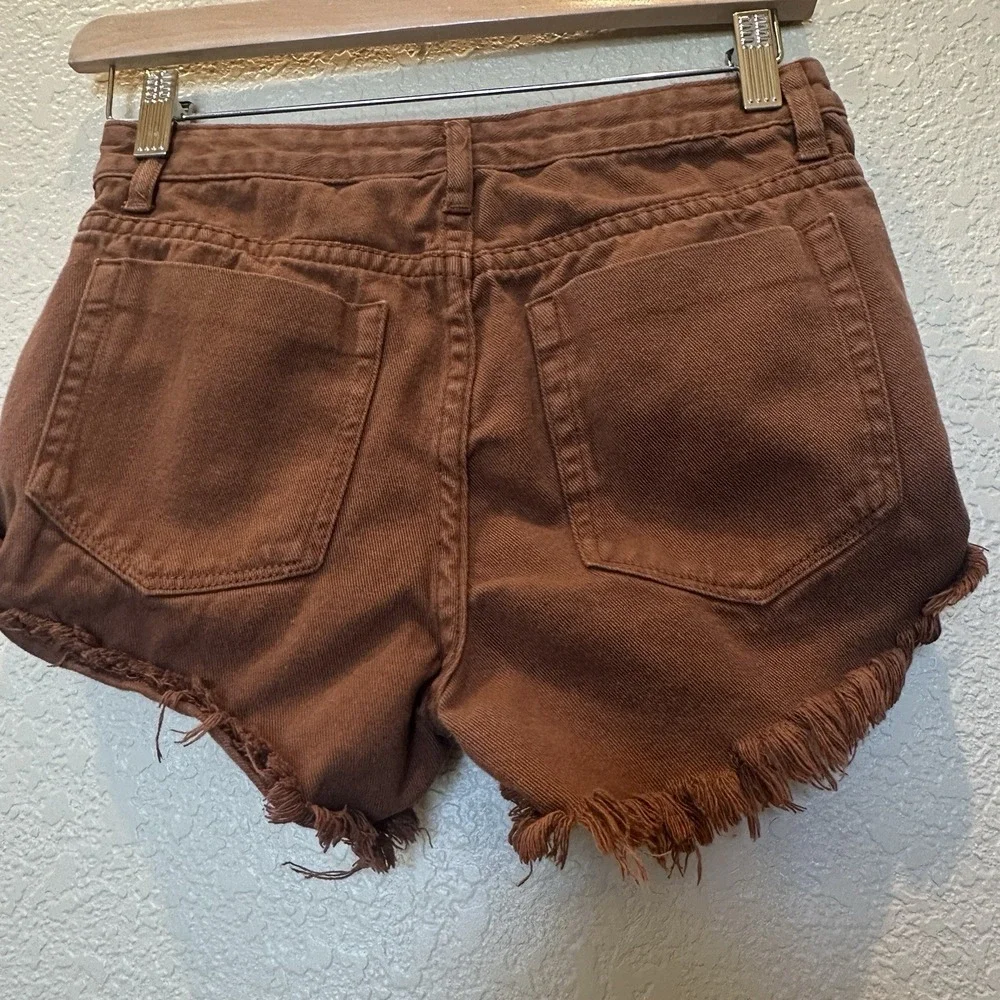 Cotton: On The Frayed Mid Rise Brown Cut Off‎ shorts Women's Size 2